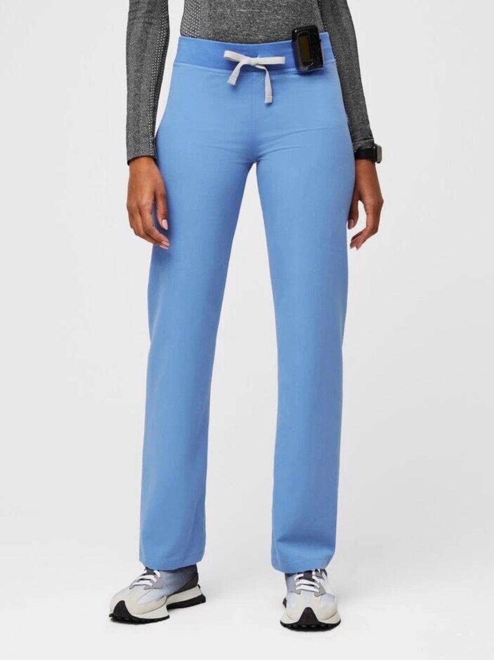 FIGS Women's Ceil Blue Livingston™ - Petite Basic Scrub Pants